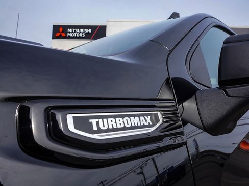 Used 2025 GMC Sierra 1500 Elevation image 52