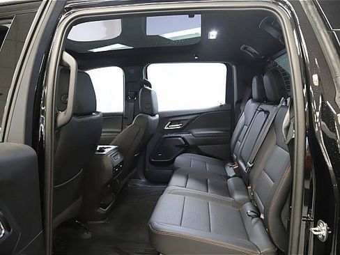 New 2024 Chevrolet Silverado EV RST image 9