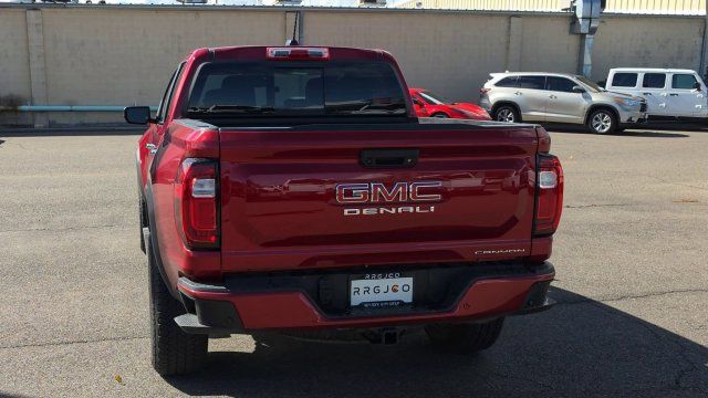 Used 2024 GMC Canyon Denali AWD/4WD image 8