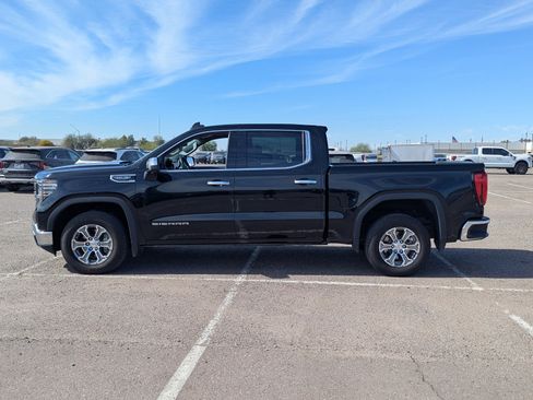 Certified 2024 GMC Sierra 1500 SLT image 2