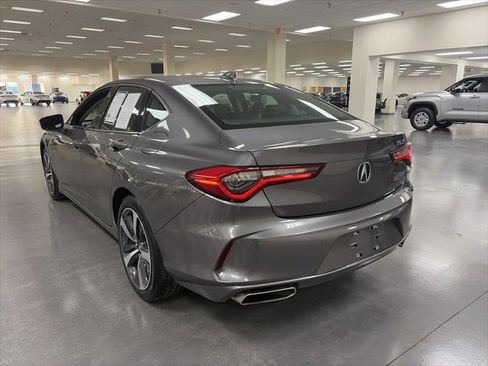 Used 2024 Acura TLX w/ Technology Package image 5