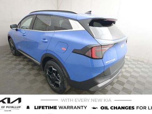 New 2026 Kia Sportage EX image 7