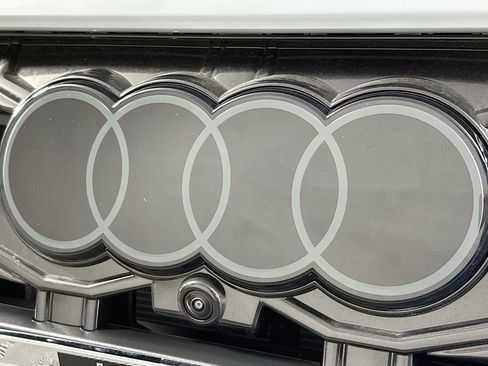 New 2026 Audi Q3 quattro 2.0T AWD/4WD image 14