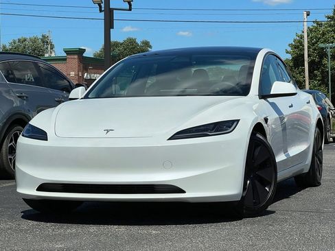 Used 2024 Tesla Model 3 Long Range AWD/4WD image 1