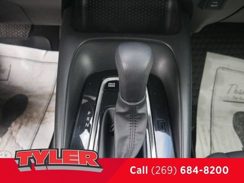 Used 2023 Toyota Corolla LE w/ LE Convenience Package FWD image 31