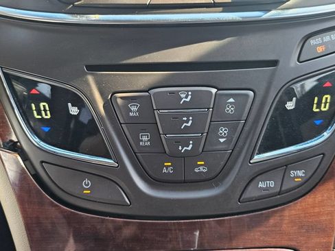 Used 2016 Buick Regal AWD image 36