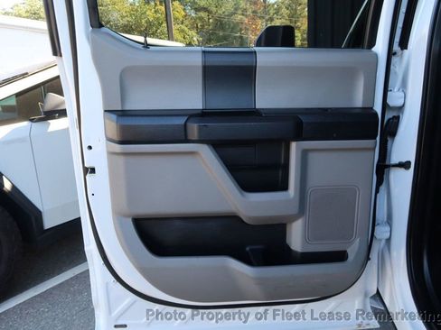 Used 2019 Ford F250 XL w/ Power Equipment Group image 17