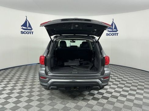 Used 2017 Nissan Pathfinder SL w/ SL Premium Package image 20