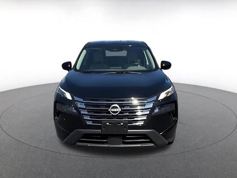 Used 2025 Nissan Rogue SV FWD image 4