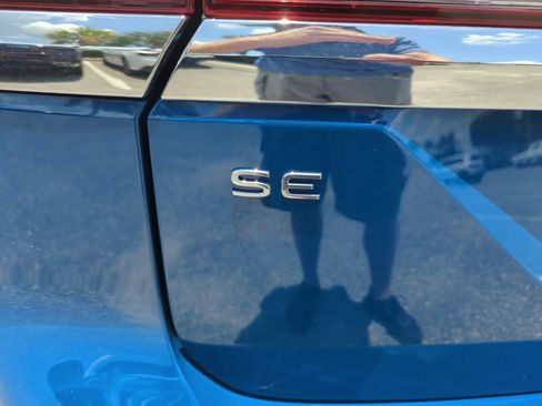 Certified 2026 Volkswagen Atlas SE FWD image 22