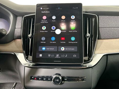 New 2025 Volvo XC90 B6 Plus w/ Protection Package Premier image 13