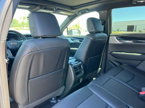 New 2026 Cadillac XT5 Premium Luxury w/ Driver Assist Package AWD/4WD image 39