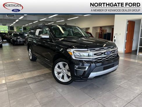 Used 2024 Ford Expedition Max Platinum AWD/4WD image 1