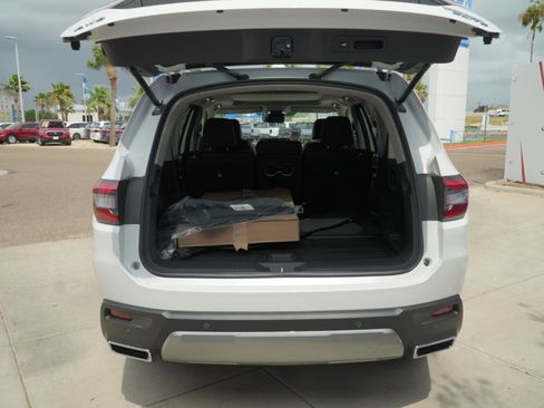 New 2026 Honda Pilot Elite image 7