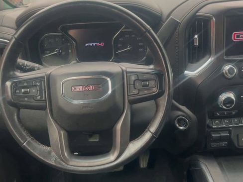 Used 2020 GMC Sierra 1500 AT4 w/ AT4 Premium Package AWD/4WD image 4