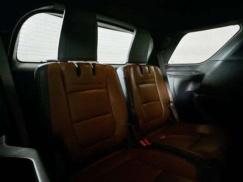 Used 2011 Ford Explorer Limited w/ 301A Rapid Spec Order Code image 27