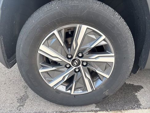 Used 2023 Hyundai Tucson Blue image 12
