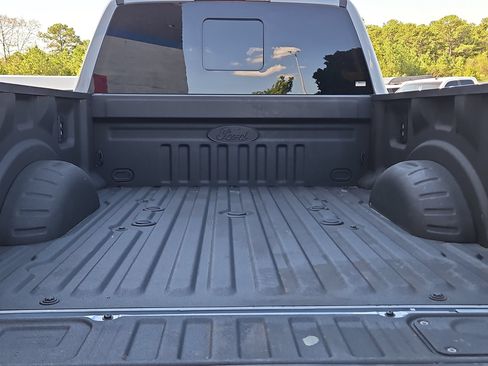 Used 2024 Ford F250 Lariat w/ Lariat Ultimate Package AWD/4WD image 29