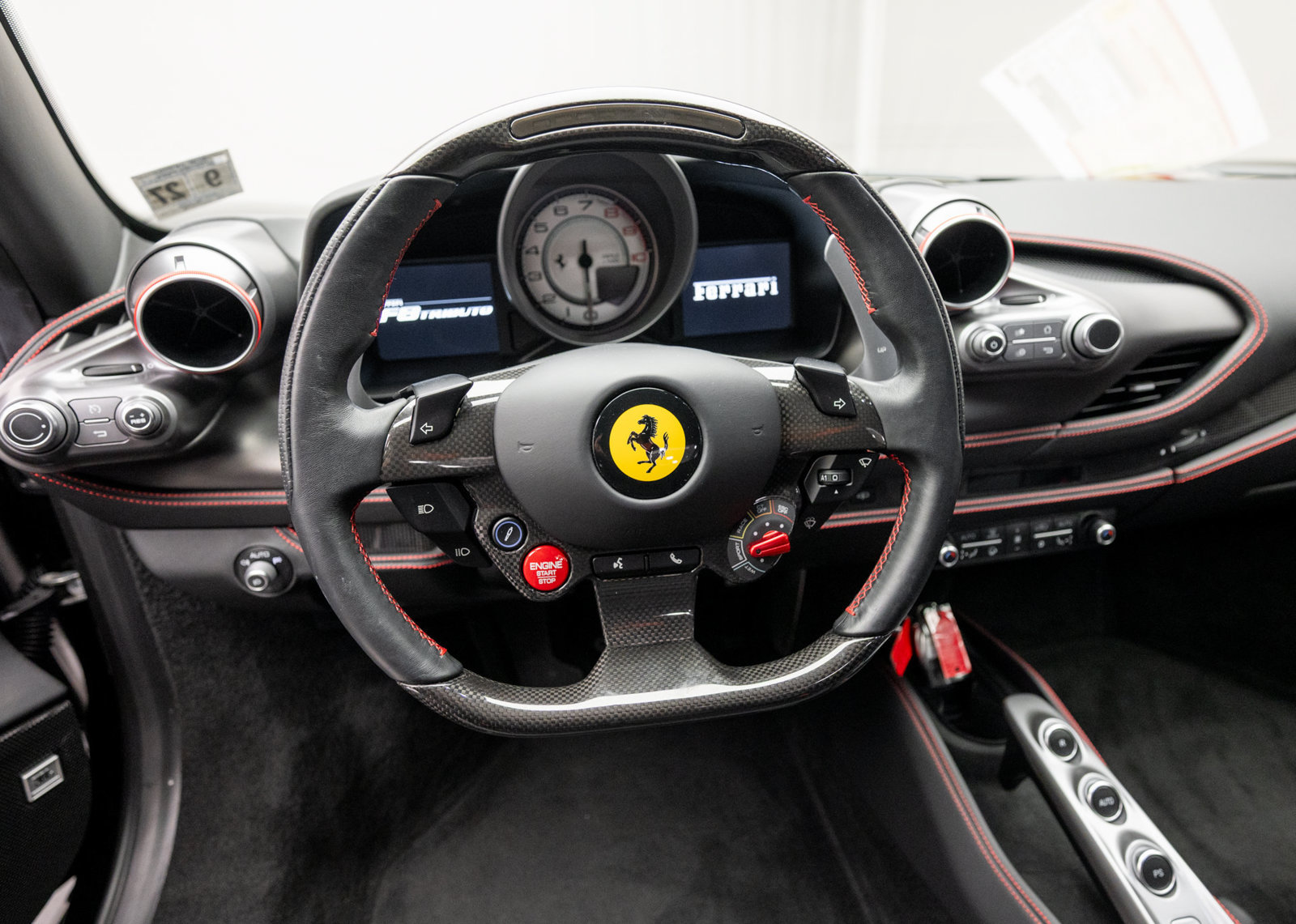 Used 2022 Ferrari F8 Tributo RWD image 11