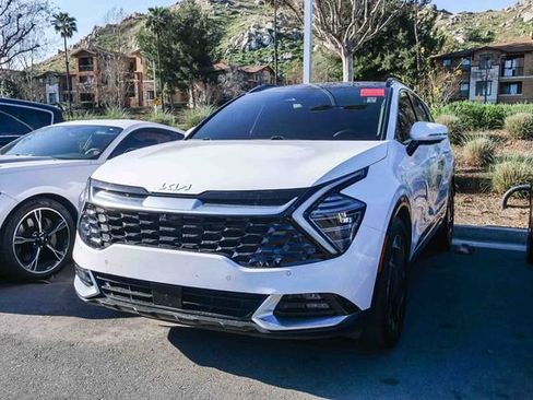 Certified 2023 Kia Sportage SX image 4