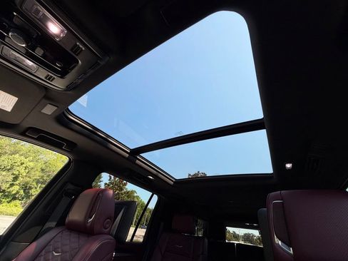 Used 2026 Cadillac Escalade ESV Sport w/ Touring Package AWD/4WD image 21