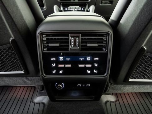 New 2026 Porsche Cayenne AWD/4WD image 21