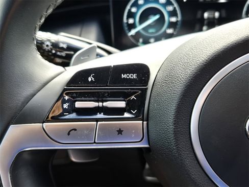 Certified 2023 Hyundai Santa Cruz SEL Premium image 24