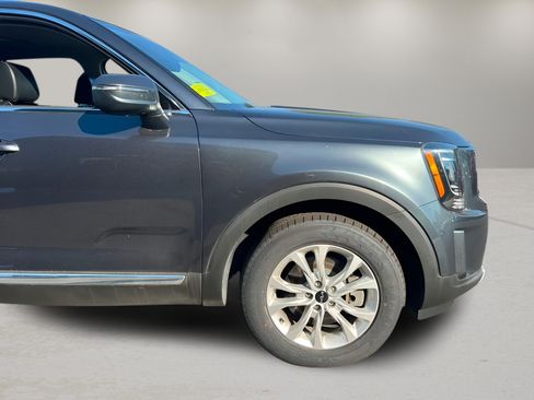 Used 2022 Kia Telluride LX AWD/4WD image 26