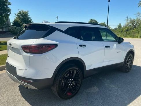 Used 2025 Chevrolet Blazer LT w/ Redline Edition FWD image 6
