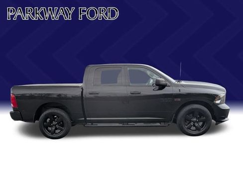 Used 2015 RAM 1500 Express image 4