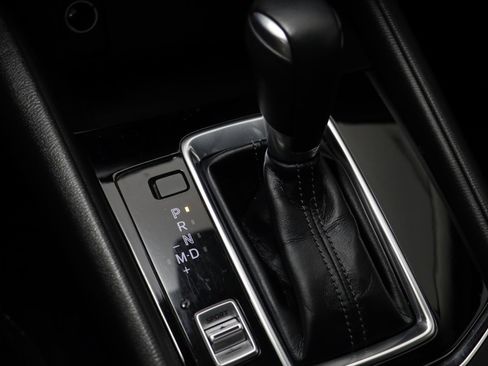 Used 2020 MAZDA CX-5 Touring image 11