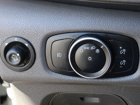 Used 2020 Ford Transit 150 XL image 16