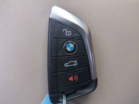 Used 2021 BMW X3 xDrive30i w/ Premium Package AWD/4WD image 39