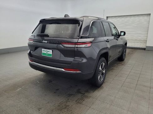 Used 2022 Jeep Grand Cherokee Limited 4xe image 9