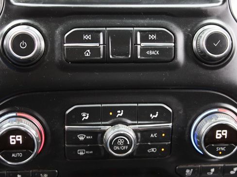 Used 2019 Chevrolet Silverado 1500 LTZ w/ LTZ Plus Package image 27