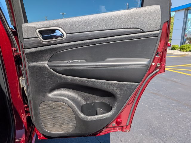 Used 2022 Jeep Grand Cherokee Laredo X AWD/4WD image 18