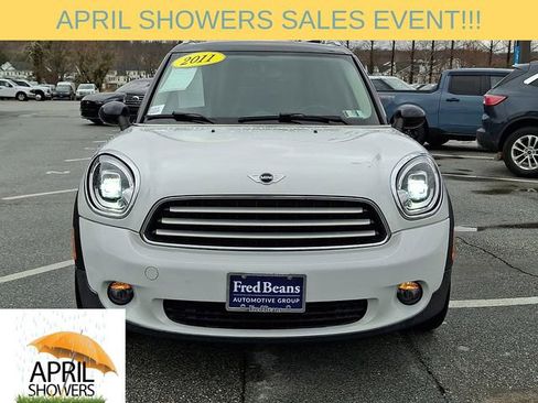 Used 2011 MINI Cooper Countryman image 3