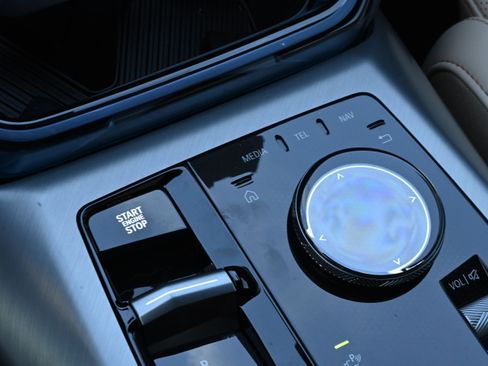 New 2026 BMW X3 xDrive30 w/ Premium Package image 16