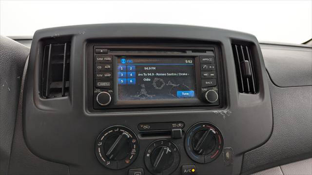 Used 2015 Nissan NV200 SV w/ Technology Package FWD image 23
