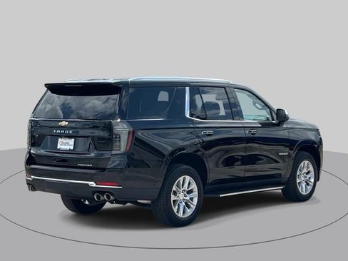 Used 2025 Chevrolet Tahoe Premier RWD image 4