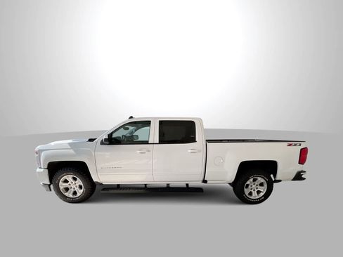 Used 2018 Chevrolet Silverado 1500 LT w/ All Star Edition AWD/4WD image 5