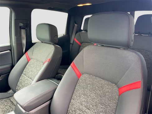 Certified 2023 Chevrolet Colorado Z71 w/ Z71 Convenience Package 2 image 12