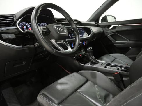Used 2021 Audi Q3 2.0T Premium Plus w/ Premium Plus Package AWD/4WD image 12