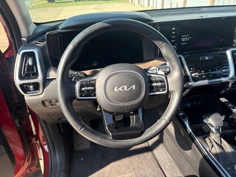 Used 2023 Kia Sorento SX Prestige AWD/4WD image 15