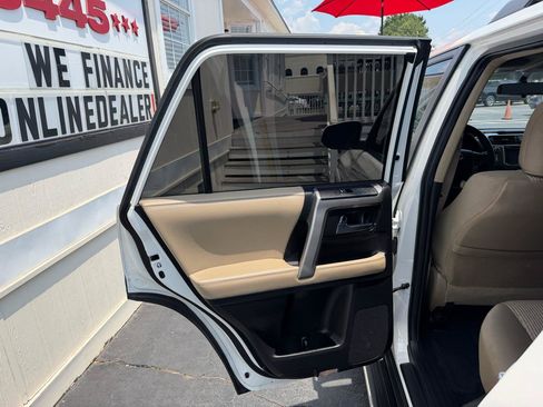Used 2019 Toyota 4Runner SR5 RWD image 29
