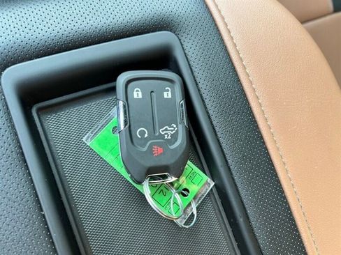 Used 2020 Chevrolet Silverado 3500 High Country w/ Z71 Off-Road Package image 55