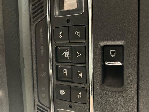 Used 2021 Ford F150 Lariat w/ Equipment Group 502A High AWD/4WD image 25
