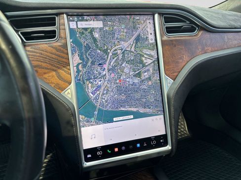 Used 2017 Tesla Model S 100D AWD/4WD image 21