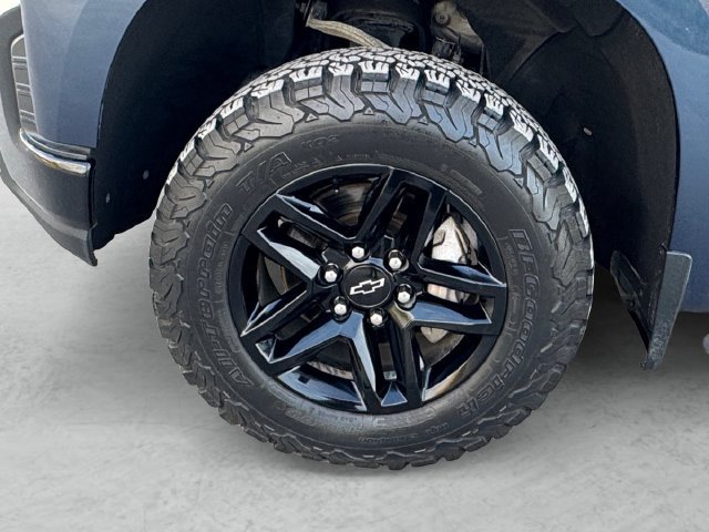 Used 2020 Chevrolet Silverado 1500 LT Trail Boss AWD/4WD image 23