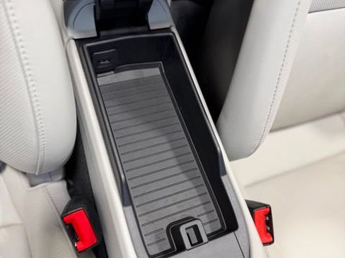 Used 2024 Porsche 718 Boxster GTS RWD image 36